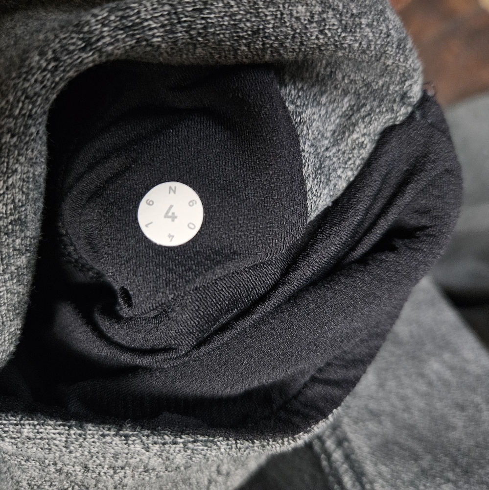 Lululemon Athletica At Ease Pullover Hoodie Heathered Gray Size 4 - Picture 11 of 11